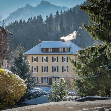 Hotel Les Aravis *
