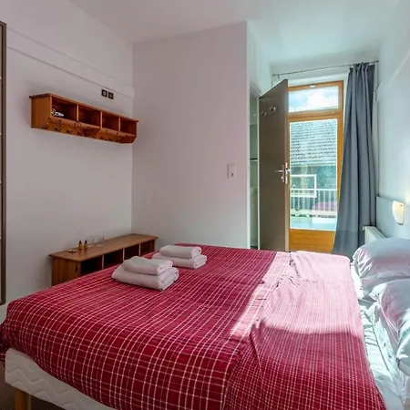 Les Aravis Отель *