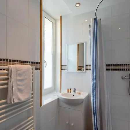 Les Aravis Hotel *